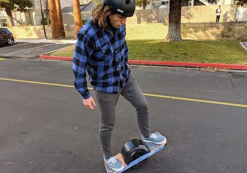<a href="https://www.tomsguide.com/us/ces-2019-day-2,news-29021.html" target="_blank" rel="noopener">Tom's Guide - CES 2019 OneWheel XR</a>